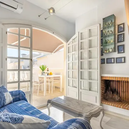 Amazing Penthouse On The Beach, Sea Views, Wifi, Airconditioning And Parking Lägenhet Torrevieja
